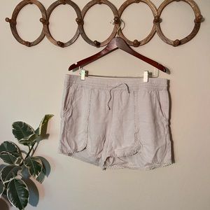 Linen Drawstring Shorts
